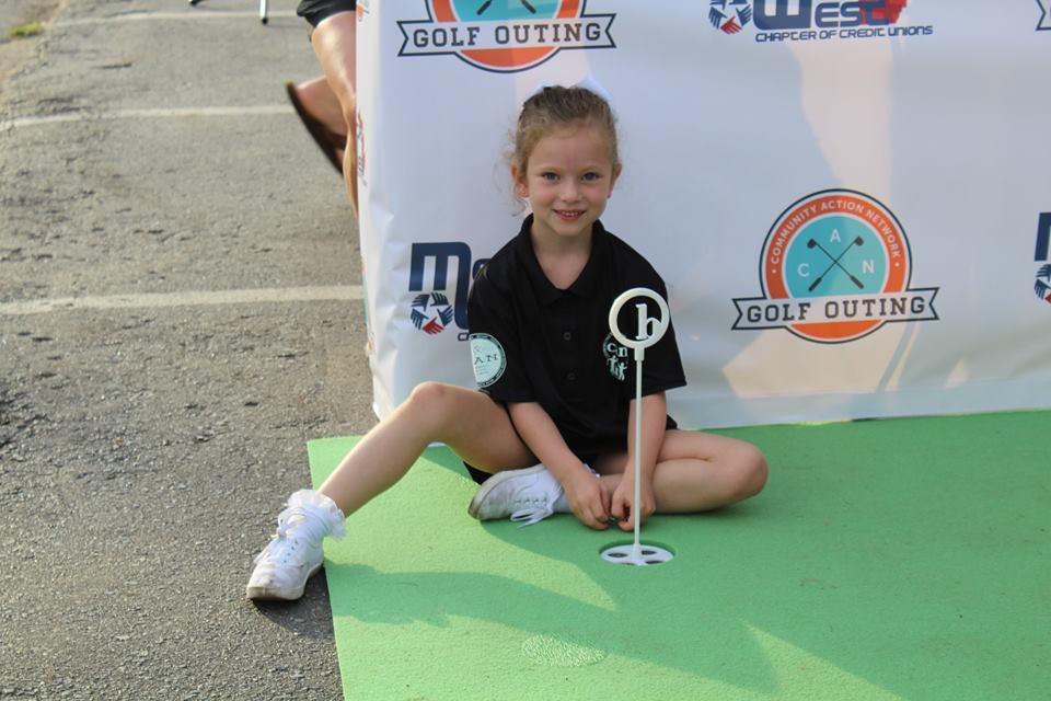 redcarpets-com-90x120-popup-can-golf-outing-2016-1