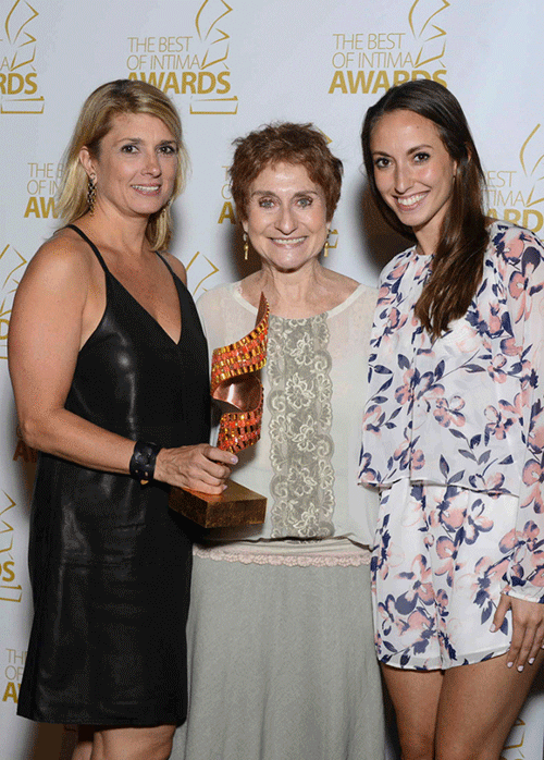 redcarpets-com-steprepeat-backdrops-2016-intima-awards-1