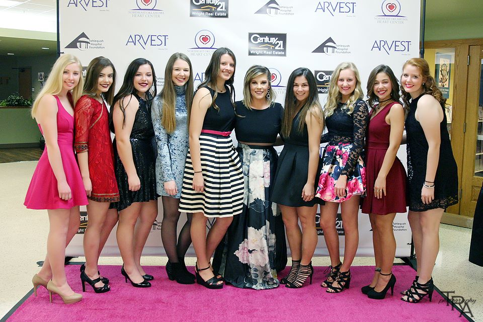 redcarpets.com-steprepeat-tra-photography-hearts-of-gold-gala-171