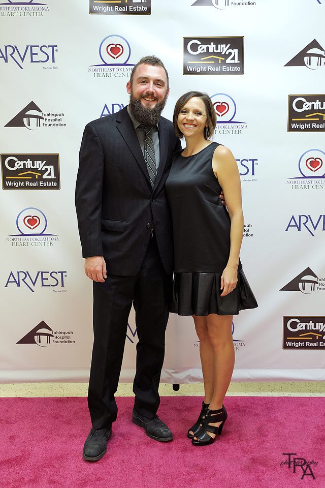 redcarpets.com-steprepeat-tra-photography-hearts-of-gold-gala-178