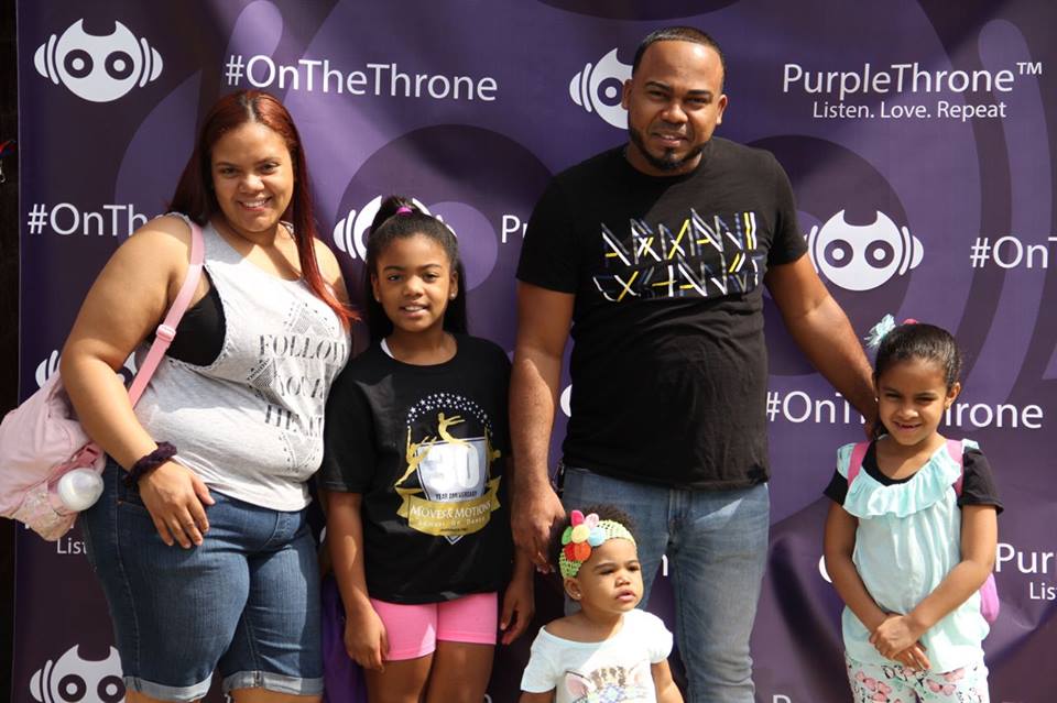 redcarpets.com-steprepeat-backdrop-redcarpetparty-PurpleThrone.com-40