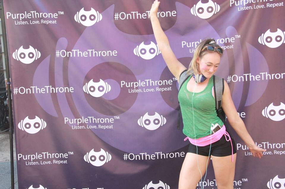 redcarpets.com-steprepeat-backdrop-redcarpetparty-PurpleThrone.com-9
