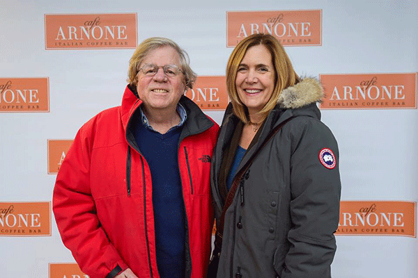 redcarpets.com-step-repeat-fabric-vinyl-backdrops-cafe-arnone-orange-carpet-22
