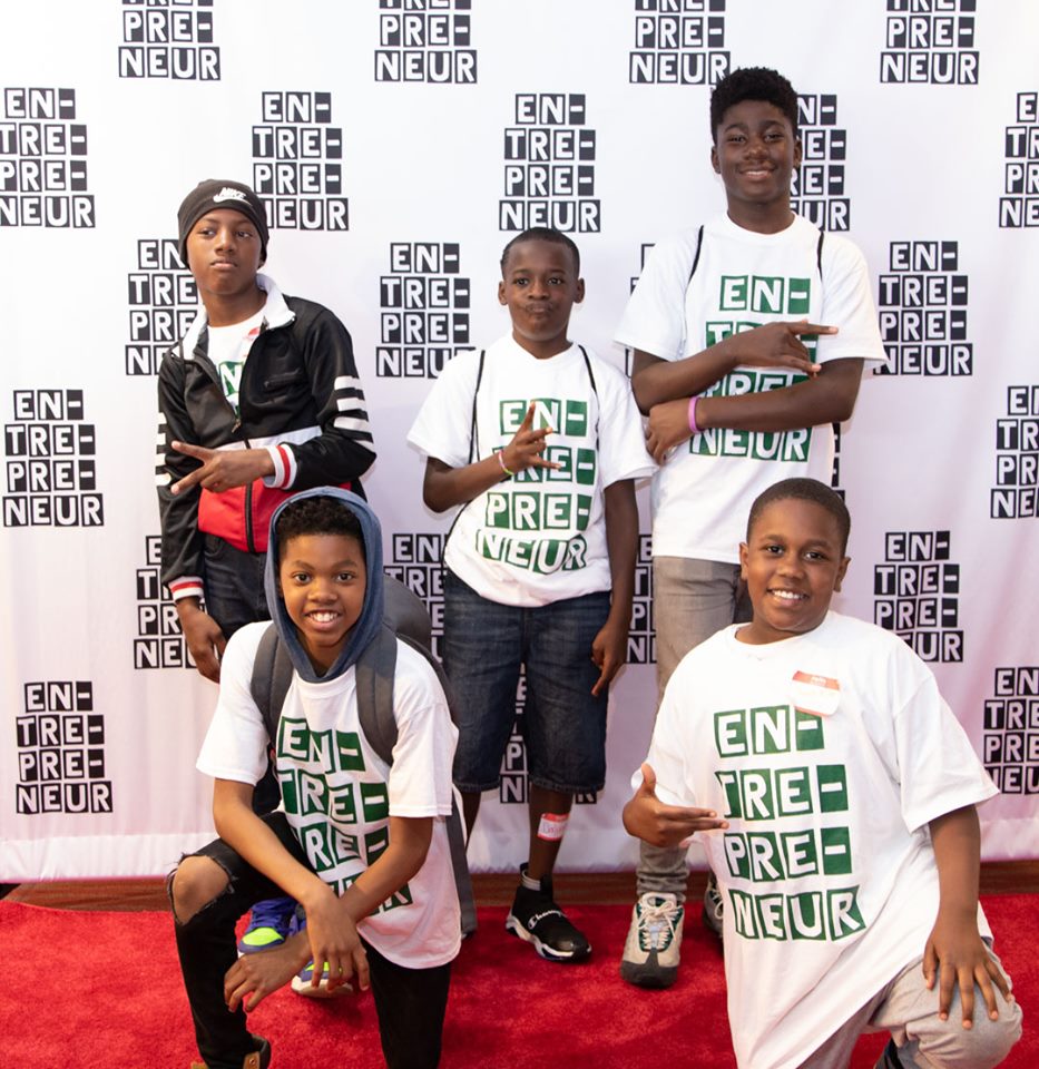 redcarpets.com-step-repeat-fabric-vinyl-red-carpet-eyecon19-eye-for-change-12