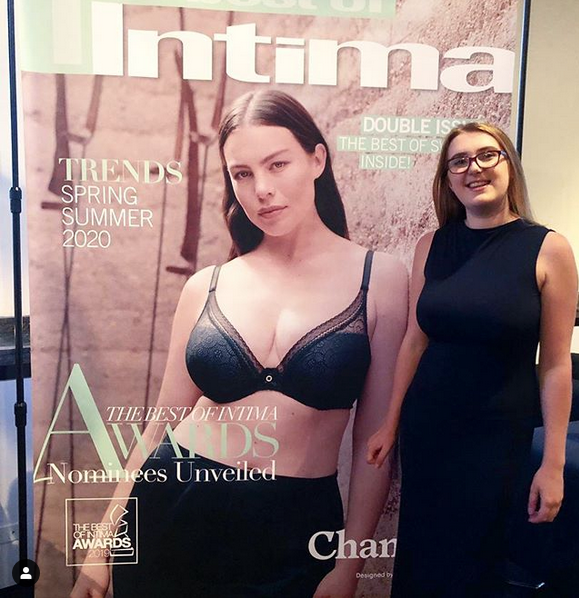 redcarpets.com-step-repeat-fabric-best-intima-2019-awards-4
