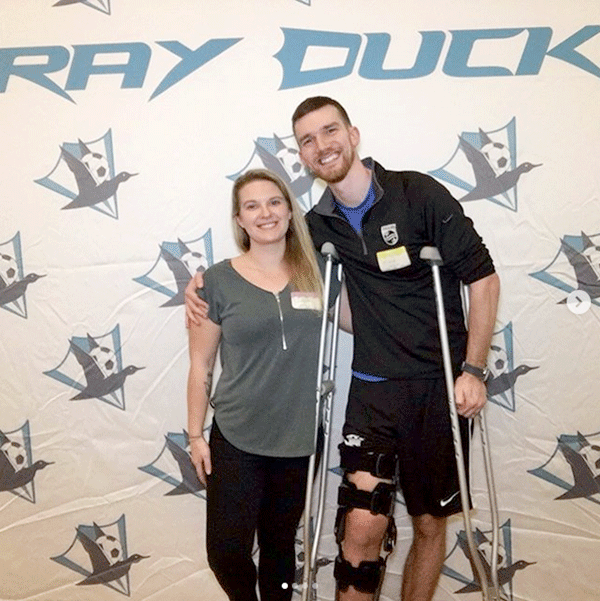 redcarpets.com-step-repeat-grayduckssoccer-flock-awards-2020-3