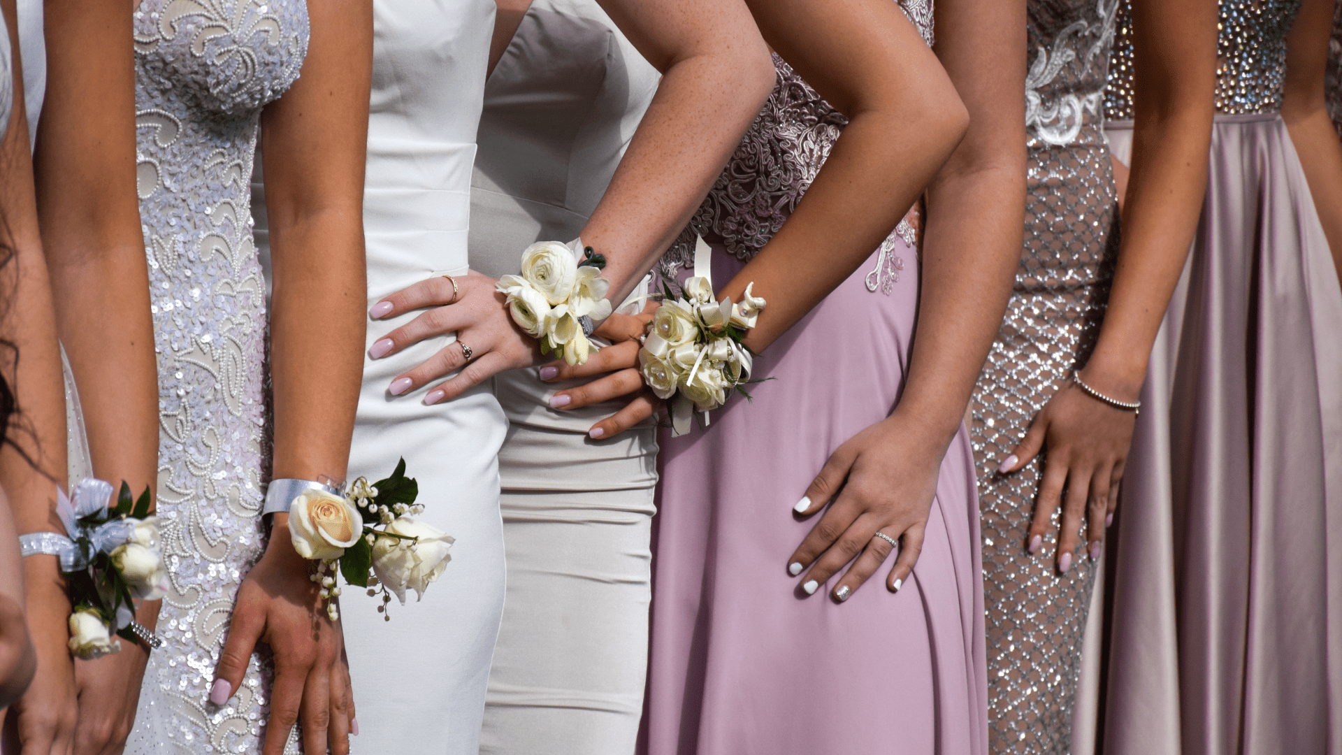Enhance Your Prom or Wedding with Red Carpet Event Accessories
