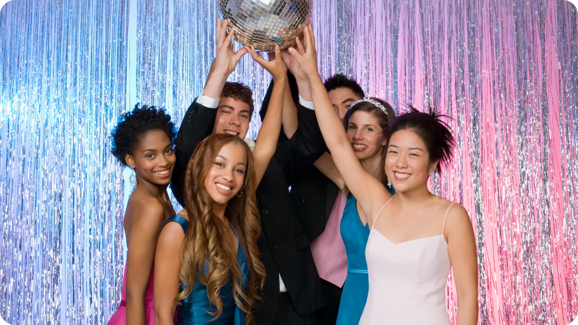 Step & Repeat Backdrops for Prom Season 2026: Make Every Entrance Unforgettable